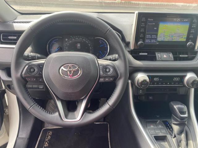 Toyota Rav4 image 1