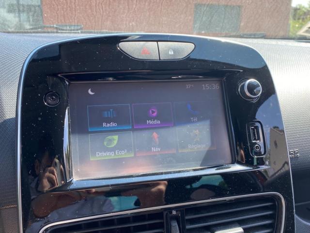 Renault Clio image 2