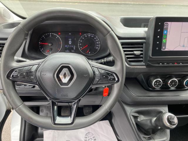 Renault Trafic image 4