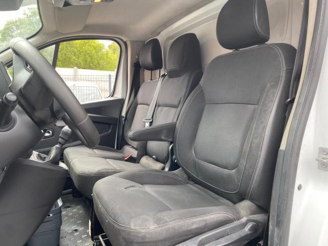 Renault Trafic image 6
