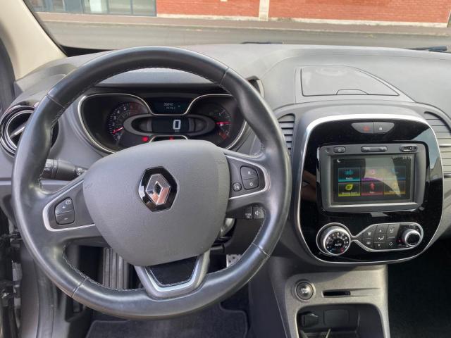 Renault Captur image 1