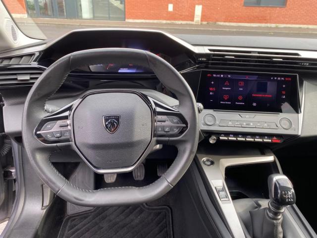 Peugeot 308 image 8