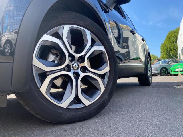 Renault Captur image 1