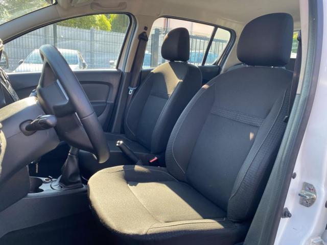 Dacia Sandero image 1