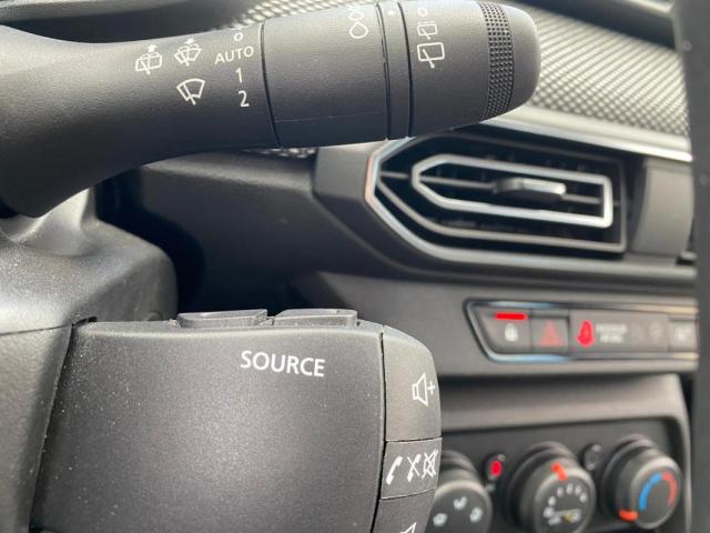 Dacia Sandero image 3