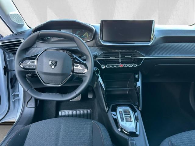 Peugeot 208 image 4