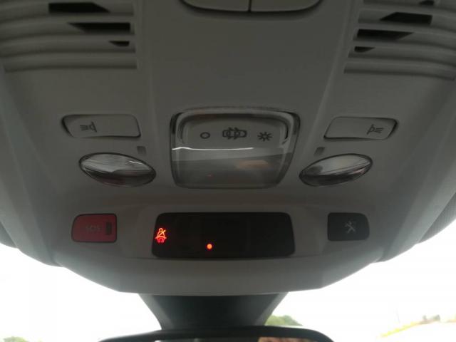 Peugeot 3008 image 5