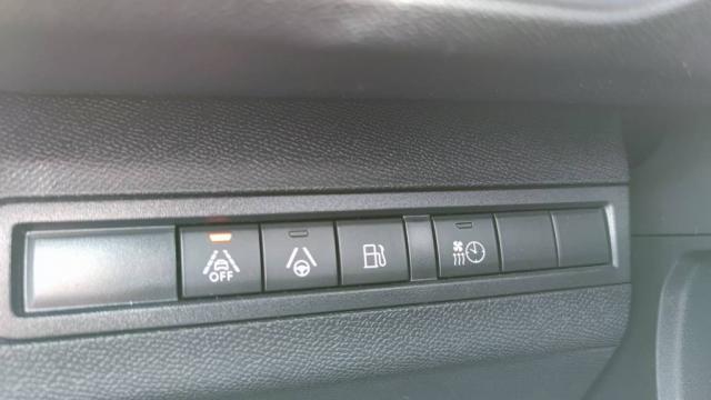 Peugeot 3008 image 19