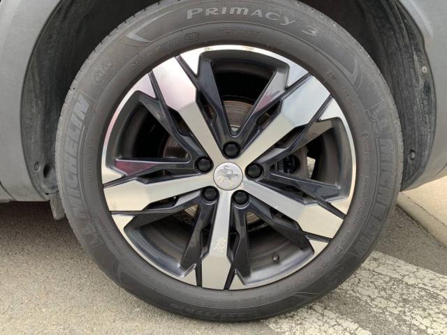 Peugeot 3008 image 9