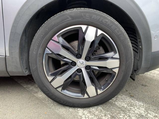 Peugeot 3008 image 8