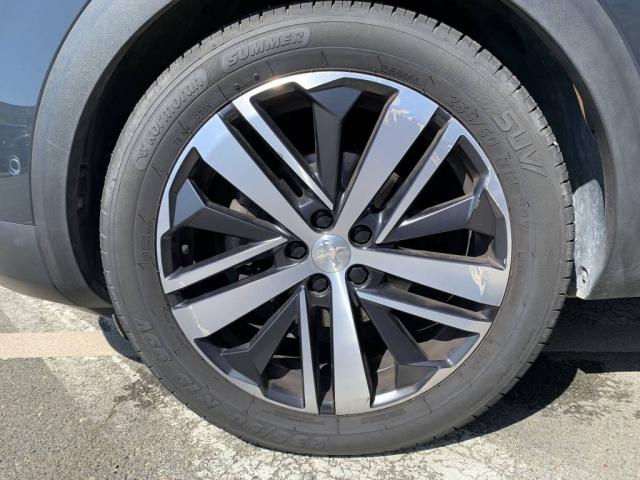 Peugeot 3008 image 2