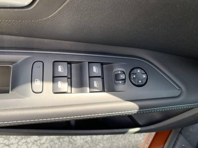 Peugeot 5008 image 3