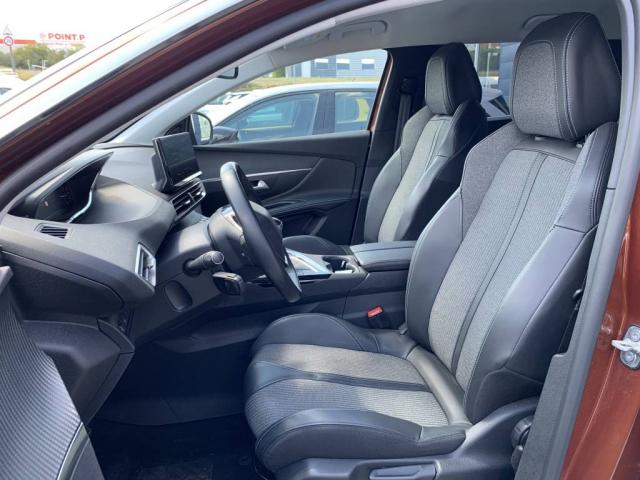 Peugeot 5008 image 8