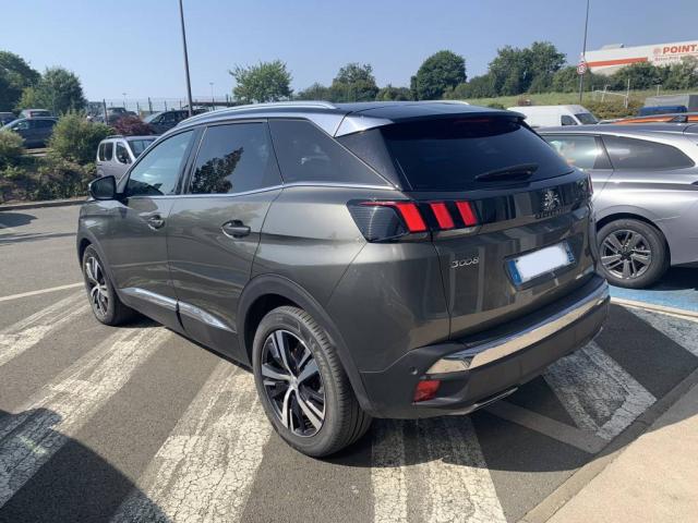 Peugeot 3008 image 2