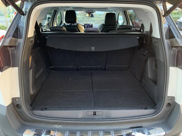 Peugeot 5008 image 3