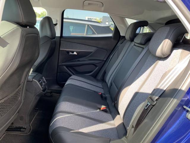 Peugeot 3008 image 2