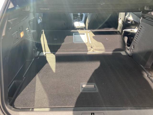 Peugeot 3008 image 1