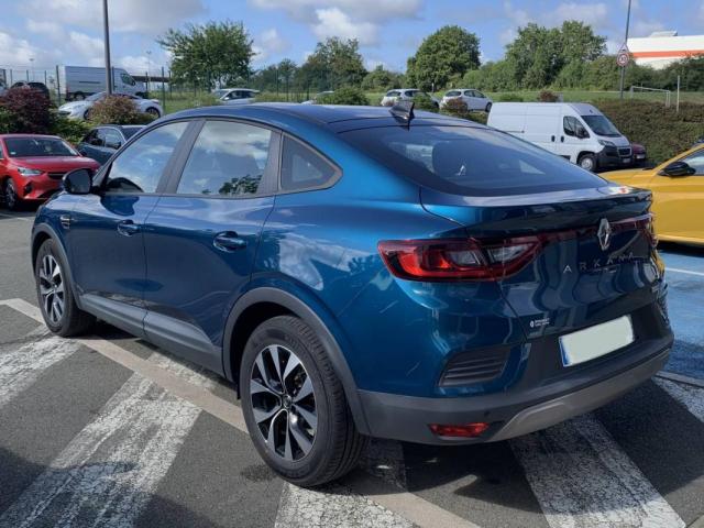 Renault Arkana image 8