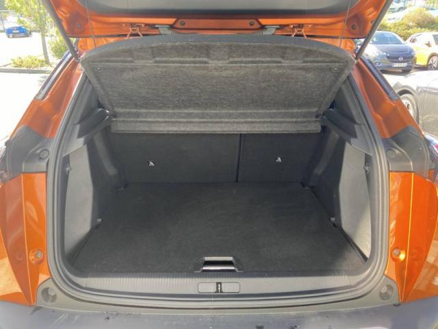 Peugeot 2008 image 7