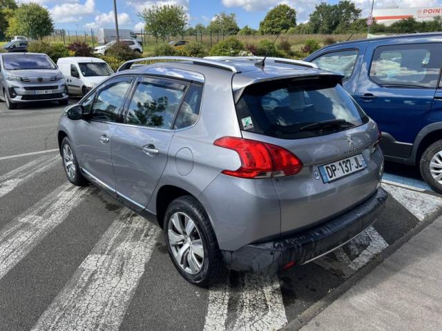 Peugeot 2008 image 9