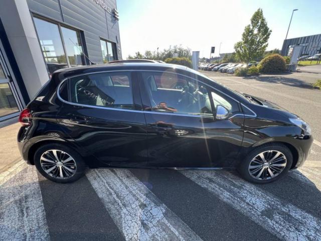 Peugeot 208 image 4