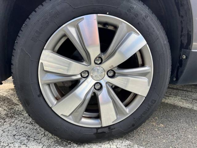 Peugeot 2008 image 9