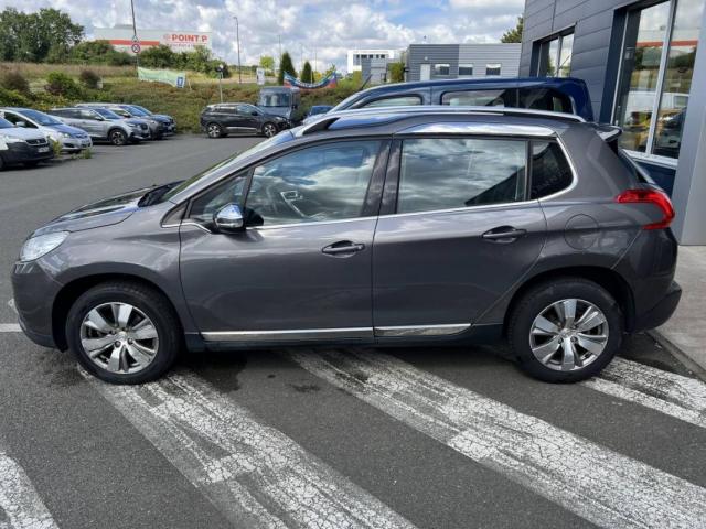 Peugeot 2008 image 8
