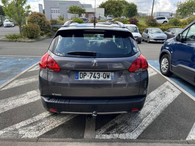 Peugeot 2008 image 6