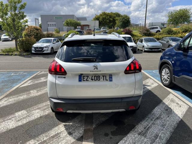 Peugeot 2008 image 5