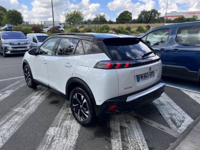 Peugeot 2008 image 9