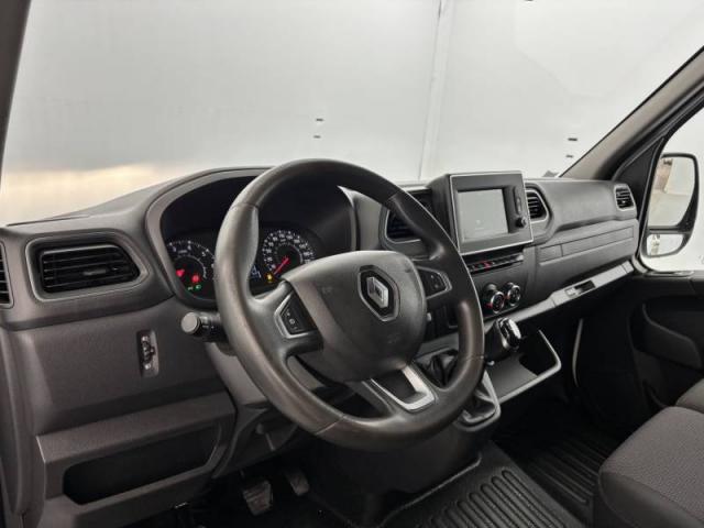 Renault Master image 3