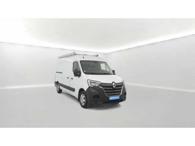 Renault Master image 2
