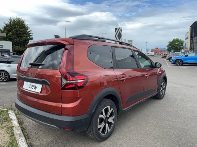Dacia Jogger image 1