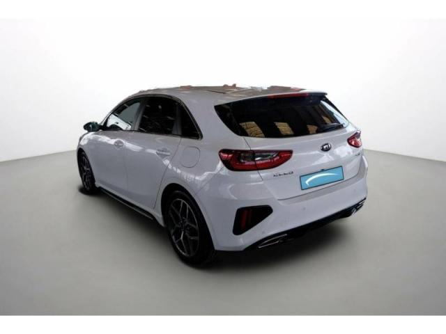 Kia Ceed image 8