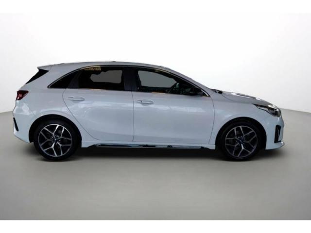 Kia Ceed image 2