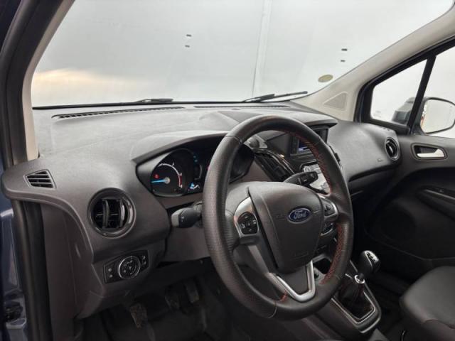 Ford Transit image 1