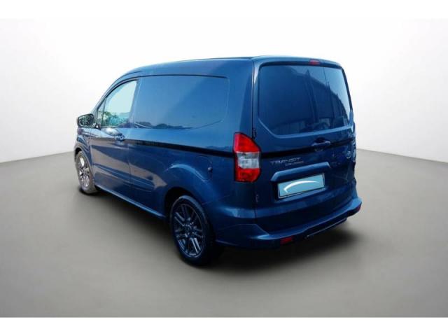 Ford Transit image 2