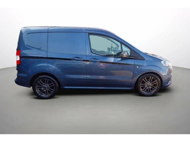 Ford Transit image 3