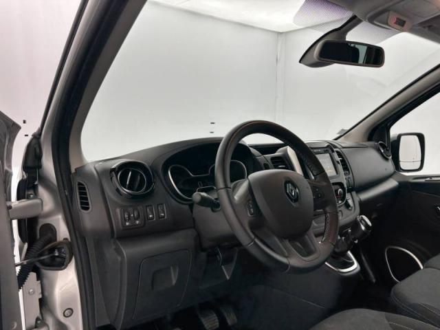 Renault Trafic image 1