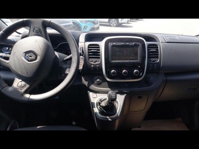 Renault Trafic image 8