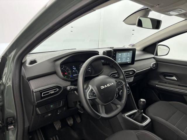 Dacia Jogger image 1