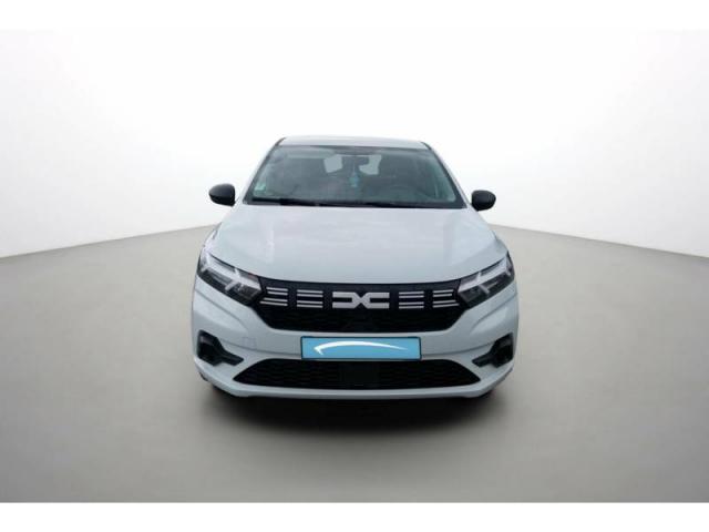 Dacia Sandero image 2