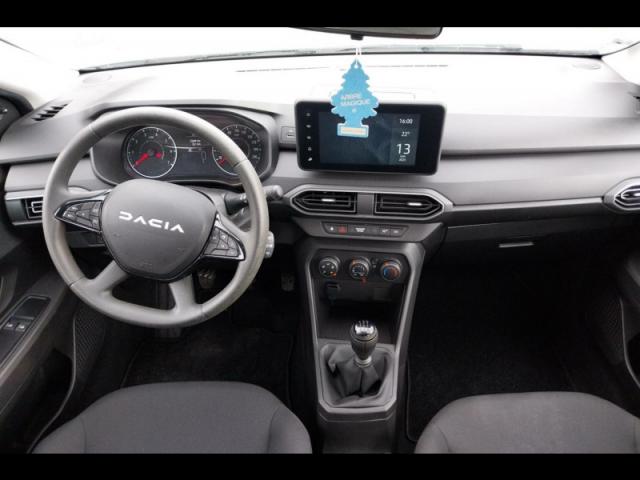 Dacia Sandero image 8
