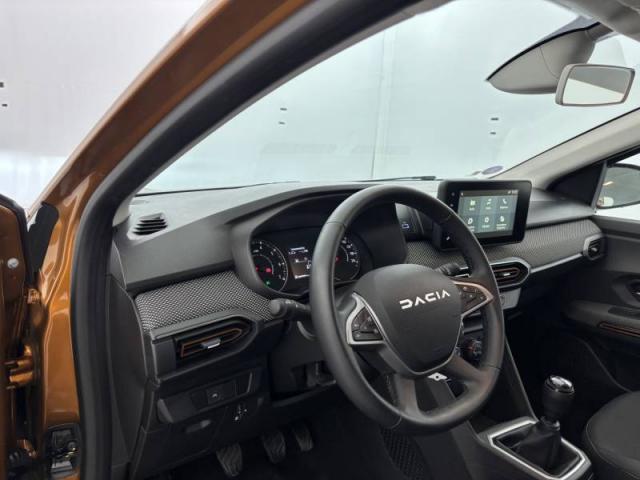 Dacia Sandero image 1