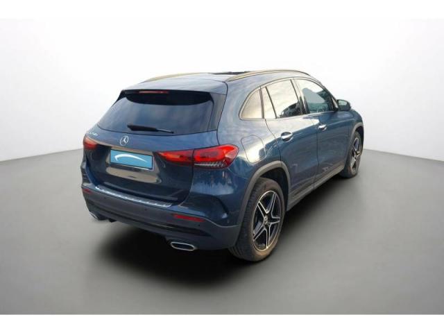 Mercedes Benz Gla image 8