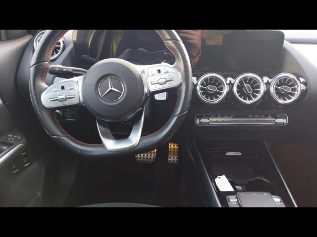 Mercedes Benz Gla image 5
