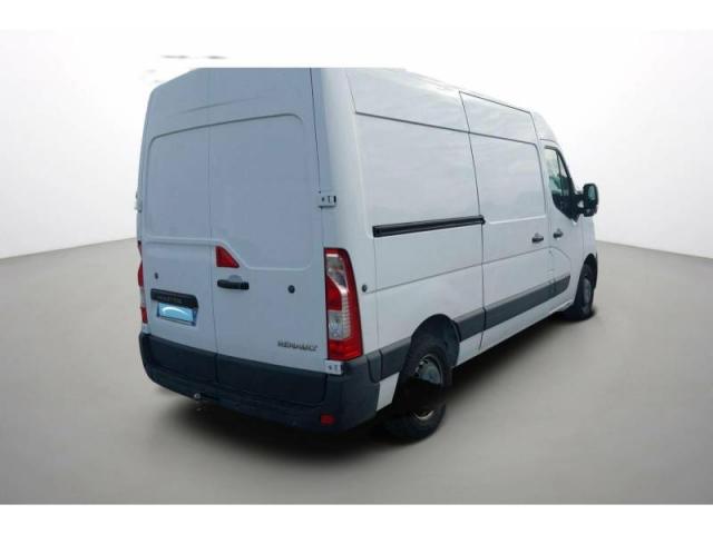 Renault Master image 2