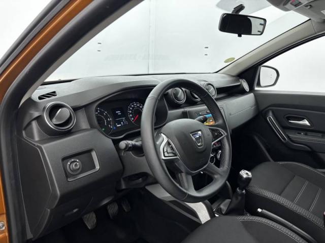 Dacia Duster image 1