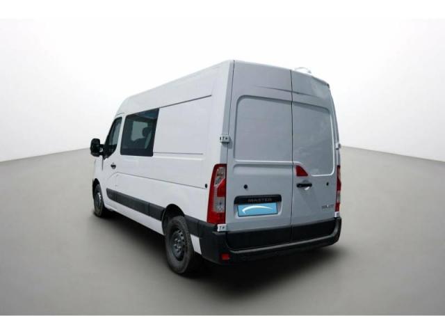 Renault Master image 2
