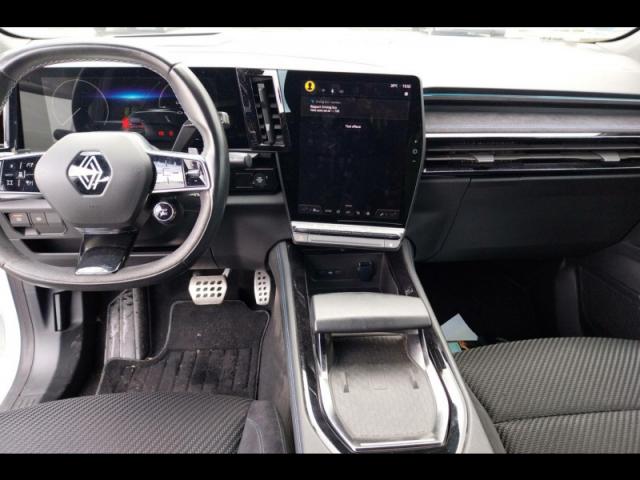 Renault Austral image 8